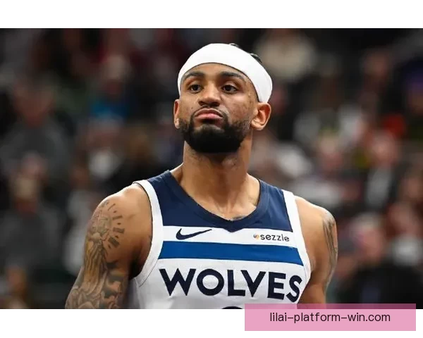 亚历山大沃克本赛季第九次单场30+得分 超越前六个赛季总和创个人新纪录